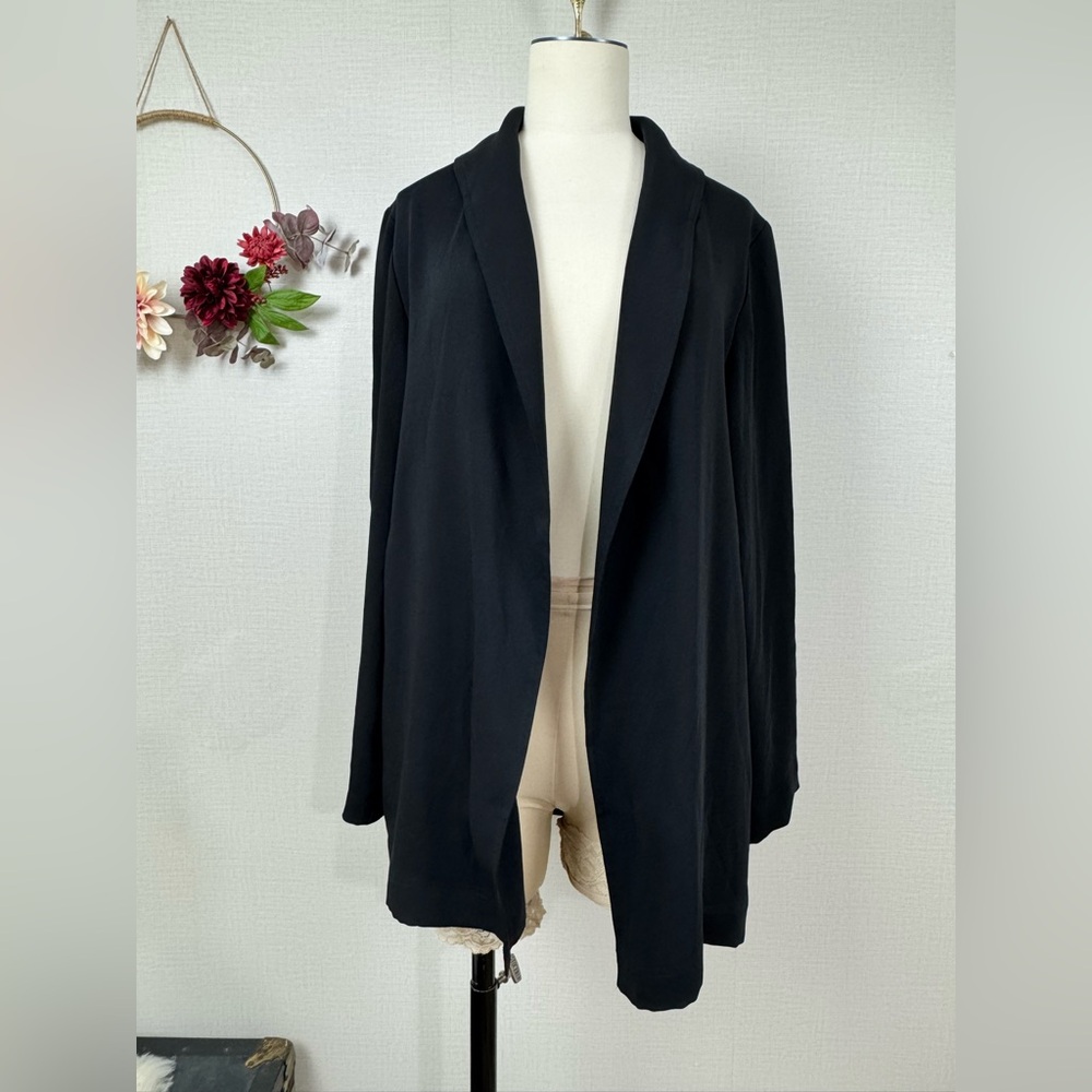 ARITZIA Babaton Open Front Long Loose/Oversized Blazer size Small